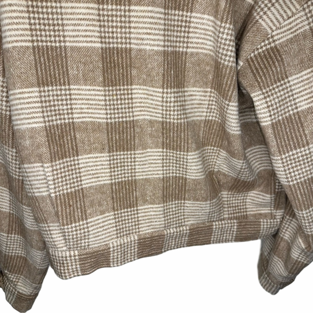 Style Rack Tan Teddy Button Jacket Size Small - Picture 6 of 8